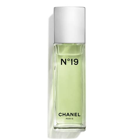 chanel 19 parfum meilleur prix|Chanel no 19 perfume boots.